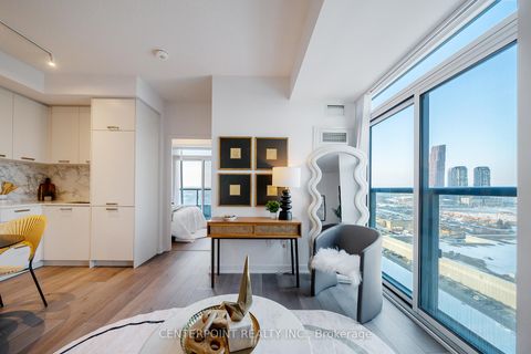 Photo 14 at 1910 - 38 Honeycrisp Crescent, Vaughan Corporate Centre, Vaughan