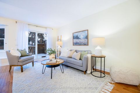 Photo 5 at 23 - 385 THE EAST MALL, City Centre West, Toronto