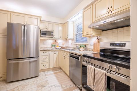 Photo 10 at 23 - 385 THE EAST MALL, City Centre West, Toronto