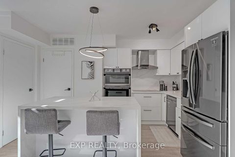 Photo 9 at 1111 - 50 East Liberty Street, Niagara, Toronto