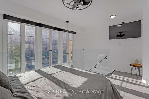 Photo 15 at 1111 - 50 East Liberty Street, Niagara, Toronto