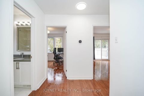 Photo 13 at 299 Palmer Avenue, Harding, Richmond Hill