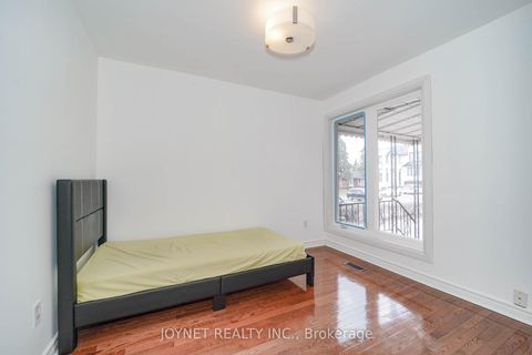 Photo 18 at 299 Palmer Avenue, Harding, Richmond Hill