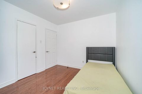 Photo 19 at 299 Palmer Avenue, Harding, Richmond Hill