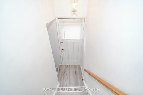 Photo 21 at 299 Palmer Avenue, Harding, Richmond Hill