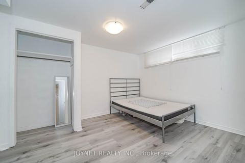 Photo 27 at 299 Palmer Avenue, Harding, Richmond Hill