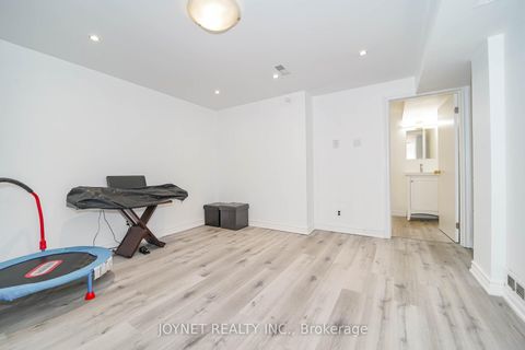 Photo 30 at 299 Palmer Avenue, Harding, Richmond Hill