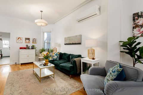 Photo 31 at 87 Springhurst Avenue, South Parkdale, Toronto