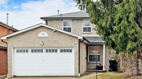 Photo 1 at 13 Don Head Village Boulevard, North Richvale, Richmond Hill