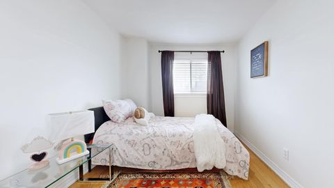 Photo 30 at 13 Don Head Village Boulevard, North Richvale, Richmond Hill