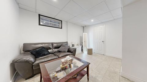 Photo 42 at 13 Don Head Village Boulevard, North Richvale, Richmond Hill