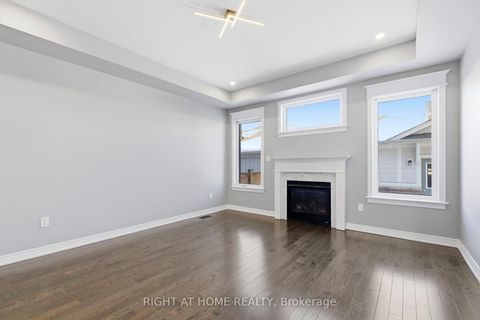 Photo 17 at 200 Paradelle Drive, Oak Ridges Lake Wilcox, Richmond Hill