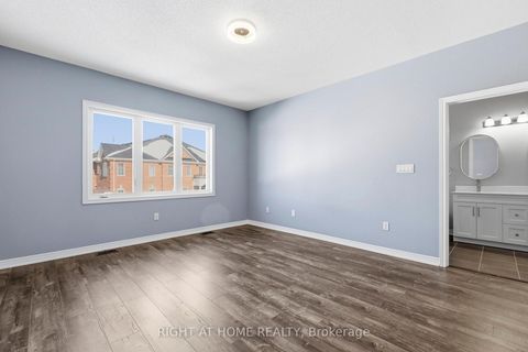 Photo 23 at 200 Paradelle Drive, Oak Ridges Lake Wilcox, Richmond Hill