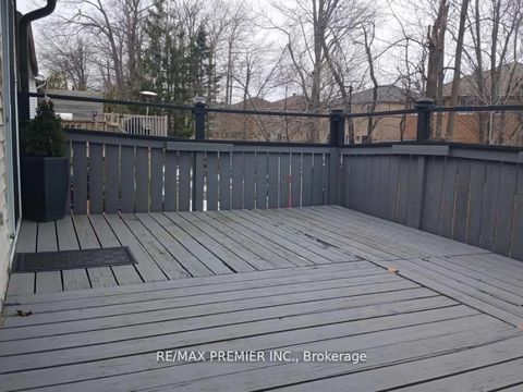 Photo 43 at 203 Burns Circle, Northwest, Barrie