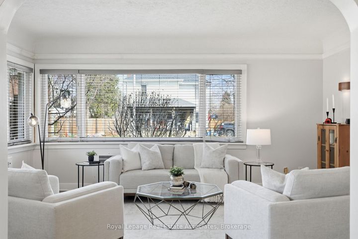 Photo 6 at 56 King Street, Georgetown, Halton Hills