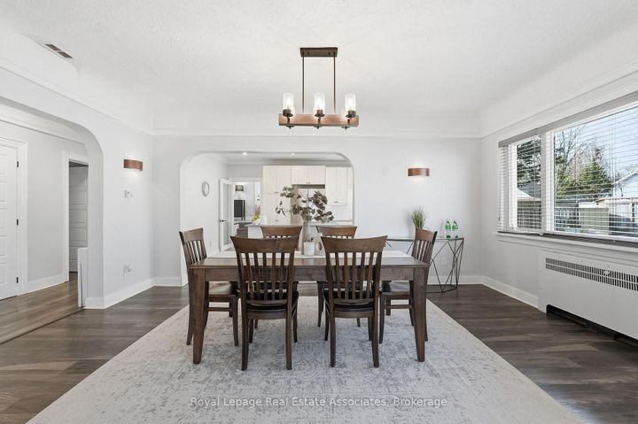 Photo 10 at 56 King Street, Georgetown, Halton Hills