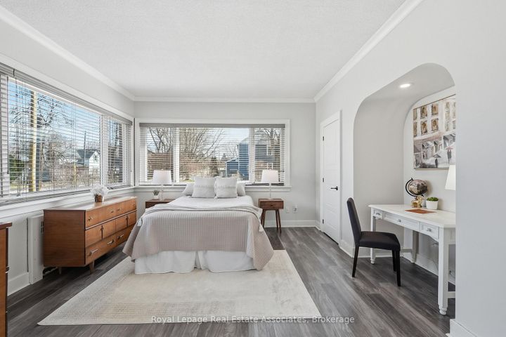 Photo 19 at 56 King Street, Georgetown, Halton Hills