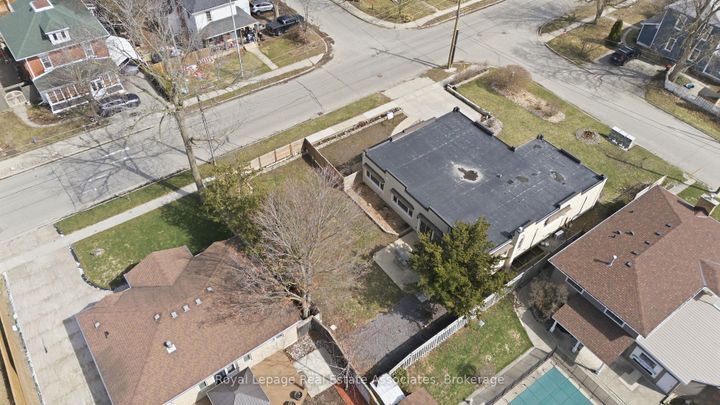 Photo 44 at 56 King Street, Georgetown, Halton Hills