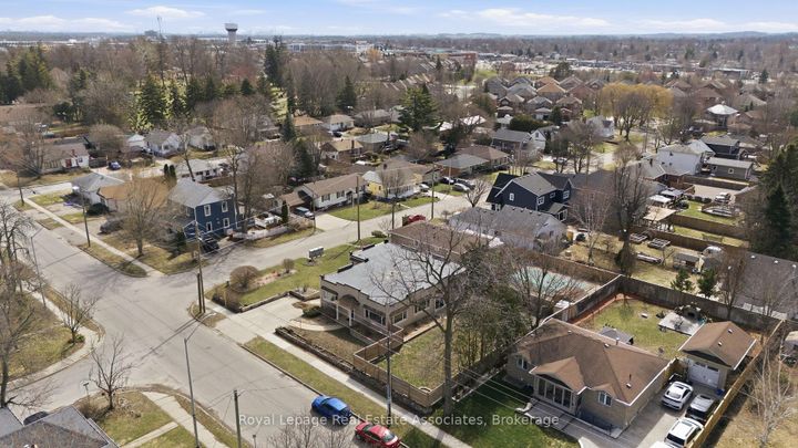 Photo 48 at 56 King Street, Georgetown, Halton Hills