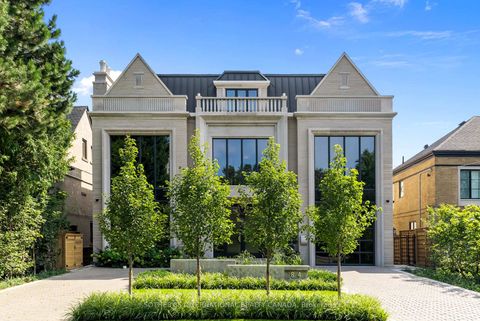 Photo 3 at 84 Old Forest Hill Road, Forest Hill South, Toronto