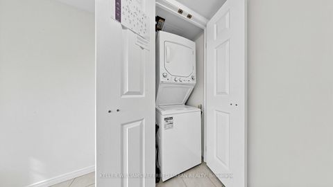 Photo 20 at 614 - 120 Dallimore Circle, Don Mills, Toronto