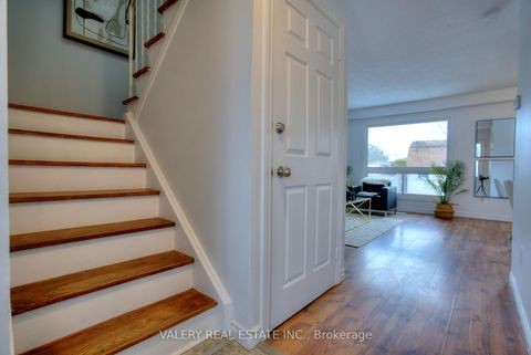 Photo 21 at 24 Lampman Ln Lane, Letitia Heights, Barrie