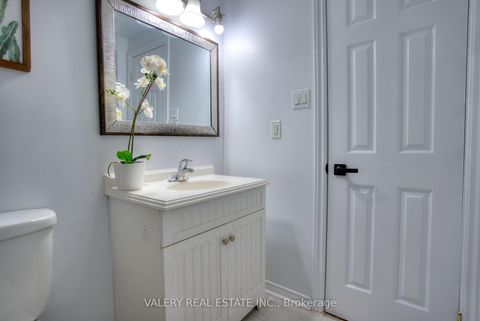 Photo 26 at 24 Lampman Ln Lane, Letitia Heights, Barrie