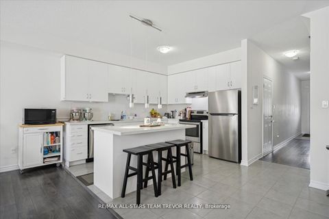 Photo 10 at 1265 Harrington Street, Lefroy, Innisfil