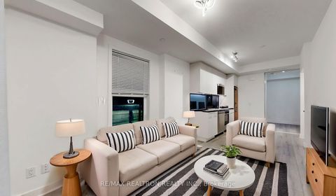 Photo 6 at TH 1 - 260 Finch Avenue E, Newtonbrook East, Toronto