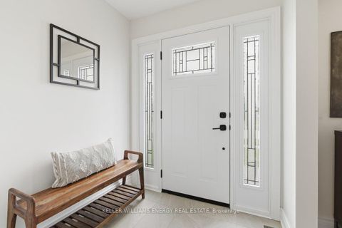 Photo 1 at 36 Stonefield Crescent, Morningside, Toronto
