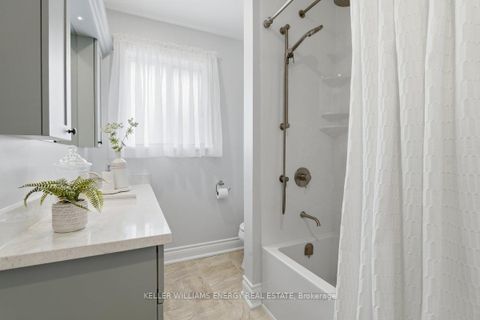 Photo 16 at 36 Stonefield Crescent, Morningside, Toronto
