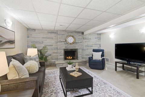 Photo 17 at 36 Stonefield Crescent, Morningside, Toronto