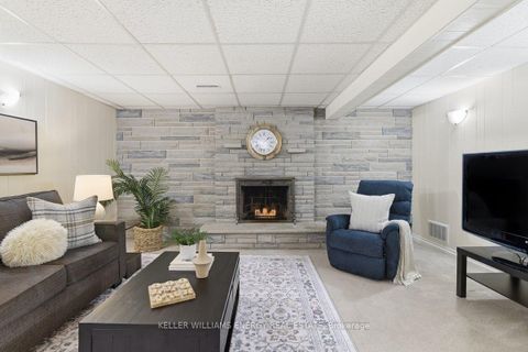 Photo 19 at 36 Stonefield Crescent, Morningside, Toronto
