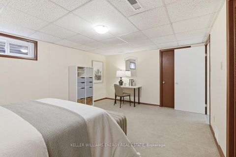 Photo 23 at 36 Stonefield Crescent, Morningside, Toronto