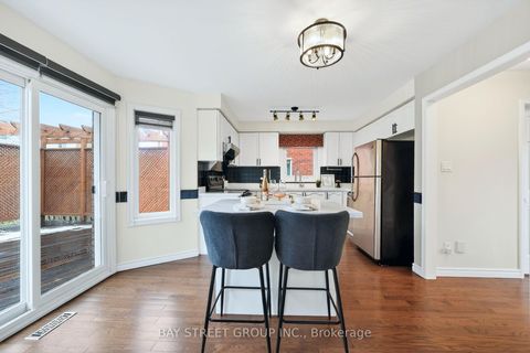 Photo 11 at 97 Bishop Drive, Ardagh, Barrie