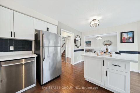 Photo 14 at 97 Bishop Drive, Ardagh, Barrie