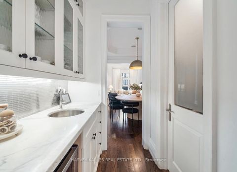 Photo 7 at 190 Carmichael Avenue, Nortown, Toronto