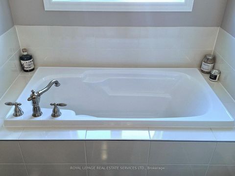 Photo 24 at 1158 Atkins Drive, Wyndham, Newmarket