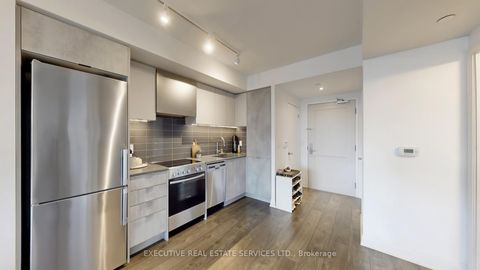 Photo 7 at 624 - 10 Gibbs Road, City Centre West, Toronto
