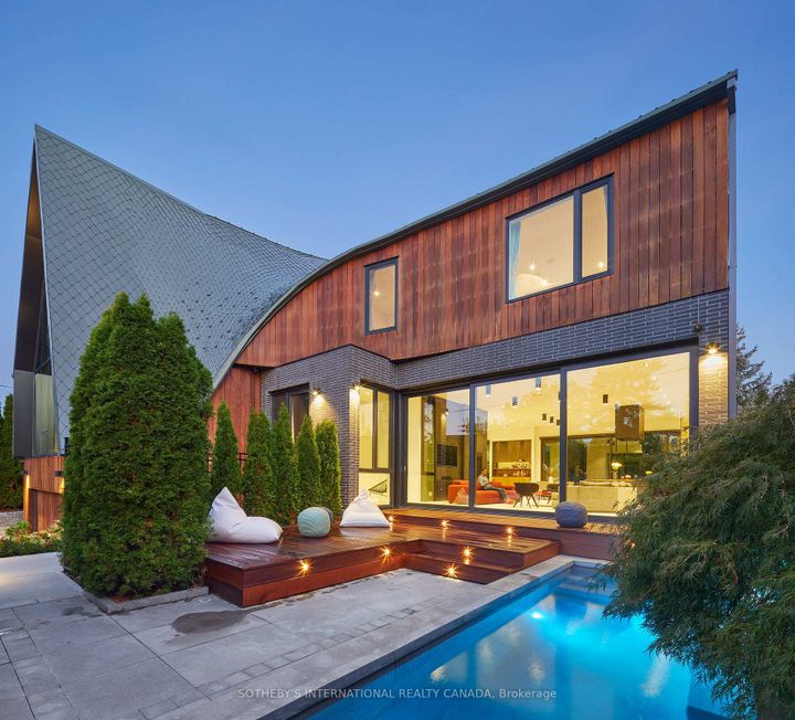 Photo 1 at 108 Stratford Crescent, York Mills, Toronto