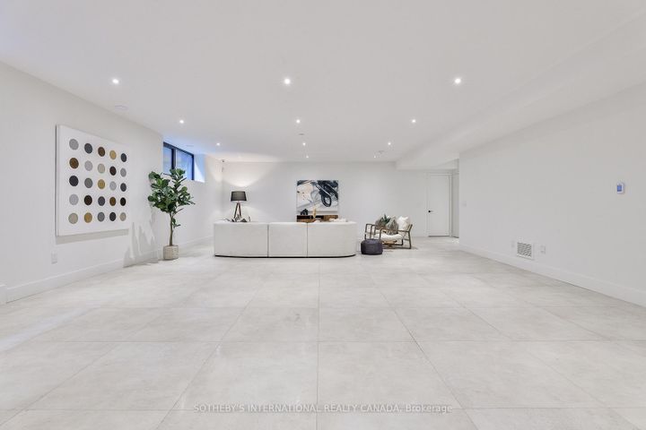 Photo 34 at 108 Stratford Crescent, York Mills, Toronto