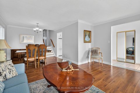 Photo 7 at 94 Goldsboro Road, Humber Summit, Toronto