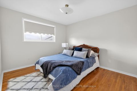 Photo 14 at 94 Goldsboro Road, Humber Summit, Toronto