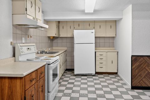 Photo 23 at 94 Goldsboro Road, Humber Summit, Toronto