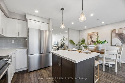 Photo 13 at 54 Streathern Way, Bowmanville, Clarington