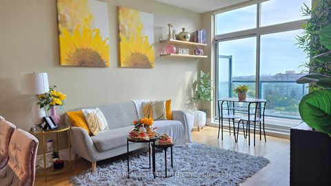 Photo 6 at PH207 - 18 Harding Boulevard, Harding, Richmond Hill