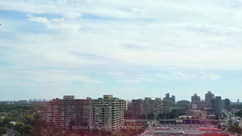 Photo 13 at PH207 - 18 Harding Boulevard, Harding, Richmond Hill