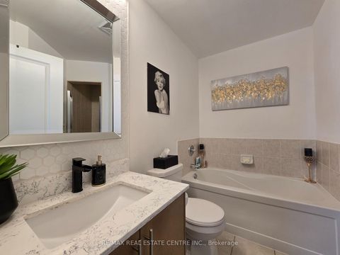 Photo 34 at PH207 - 18 Harding Boulevard, Harding, Richmond Hill