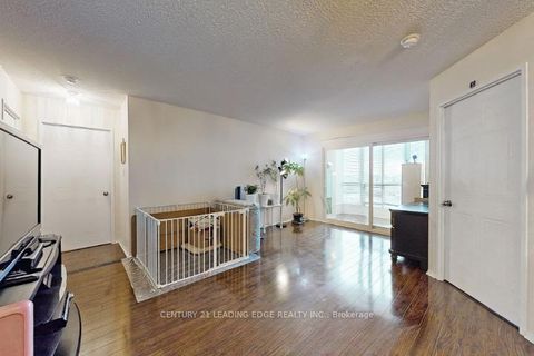 Photo 15 at 516 - 2550 Lawrence Avenue, Dorset Park, Toronto
