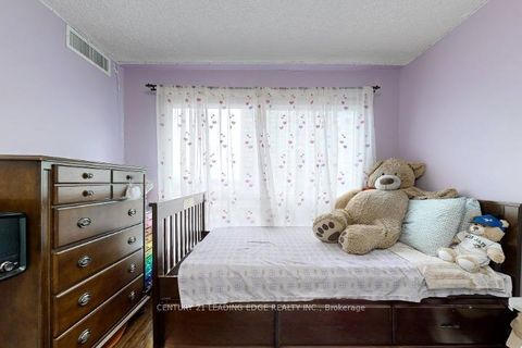 Photo 21 at 516 - 2550 Lawrence Avenue, Dorset Park, Toronto